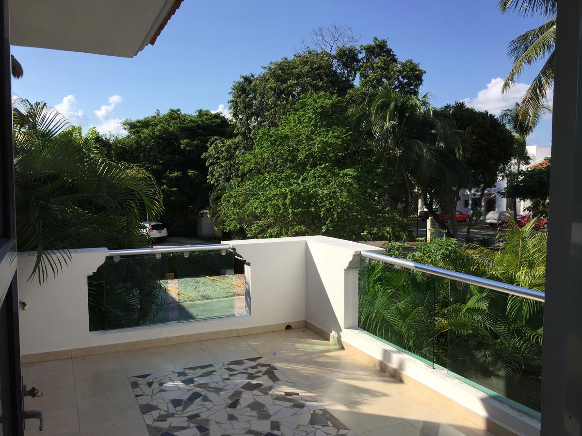 Esquina De La Felicidad de PLAYACAR Bed and Breakfast Playa del Carmen Exterior foto